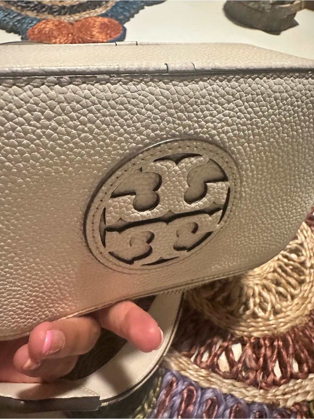 Tory Burch Pebbled Leather Crossbody Camera Bag in Light Taupe - Picture 9 of 16